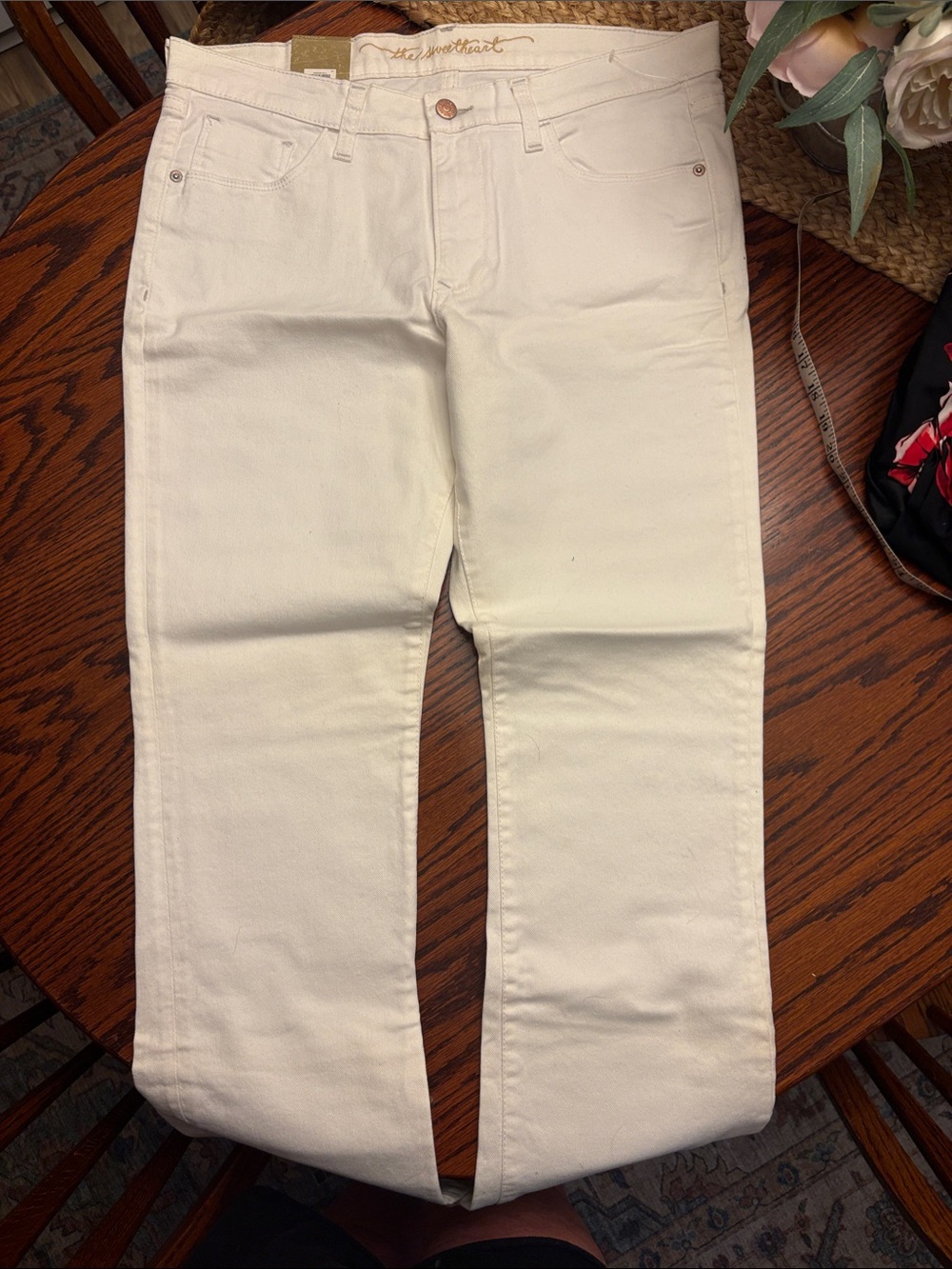 White boot-Leg Jeans